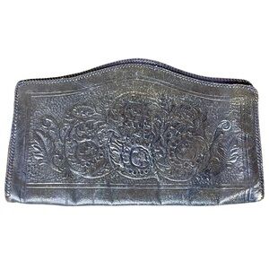 Vintage Floral Embossed Clutch Black
